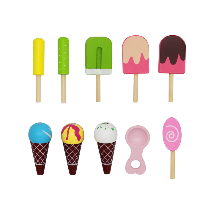 Drewniana lodziarnia na kółkach różowy