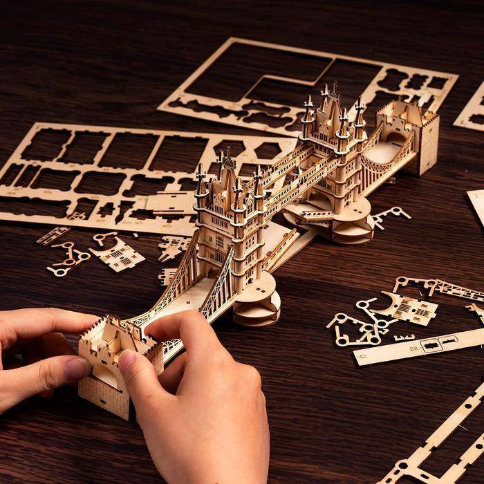 ROBOTIME Drewniany Model Puzzle 3D Tower Bridge