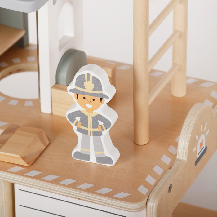 Drewniana remiza strażacka 