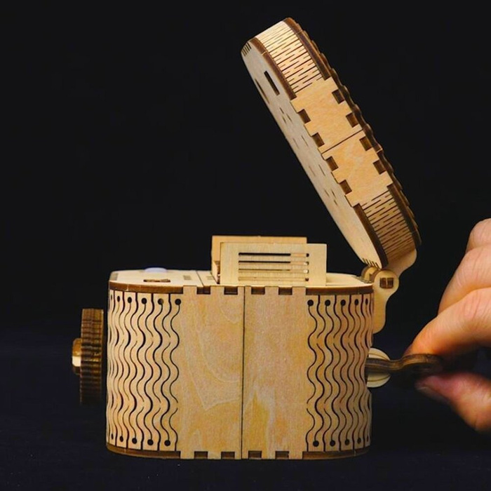 ROBOTIME Drewniany Model Puzzle 3D Skrzynia skarbów