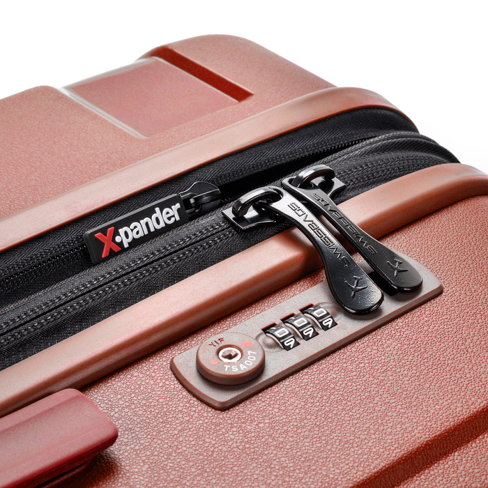 Średnia walizka SwissBags Tourist 65 cm czerwony