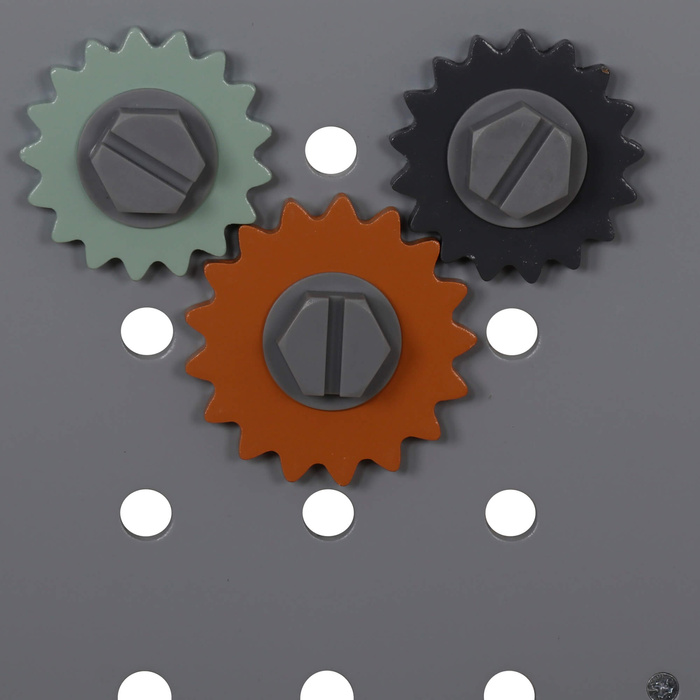 Drewniany warsztat z narzędziami