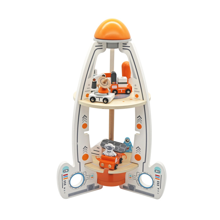 Drewniana rakieta – stacja kosmiczna