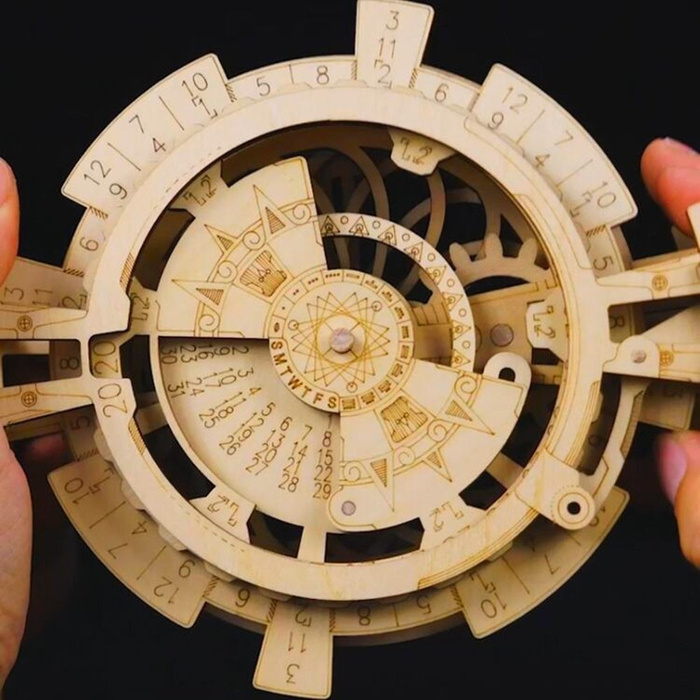 ROBOTIME Drewniany Model Puzzle 3D Kalendarz